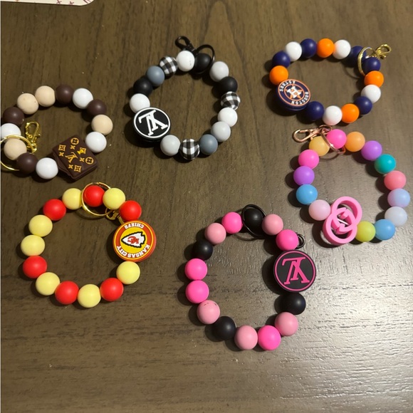 I have these keys wristlet n for Cars hang by mirror - Picture 1 of 3